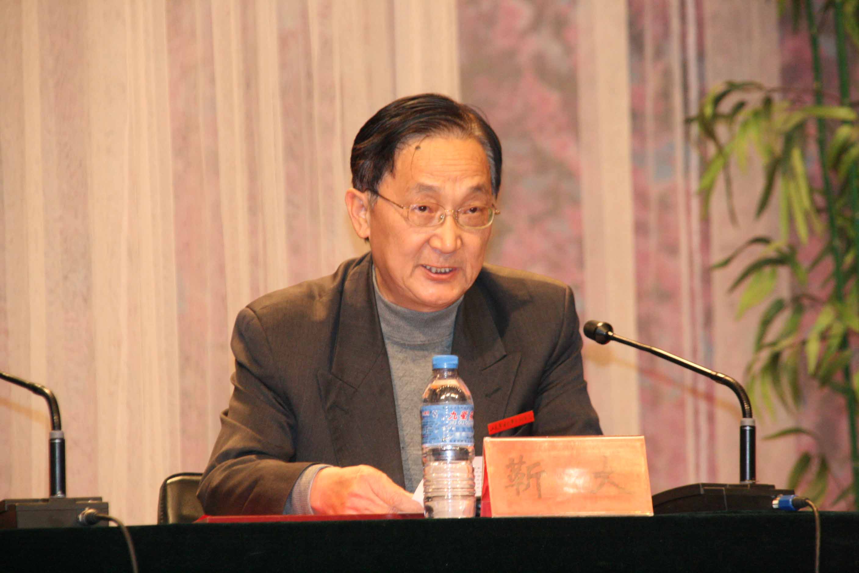 香港免费全年资料六大全