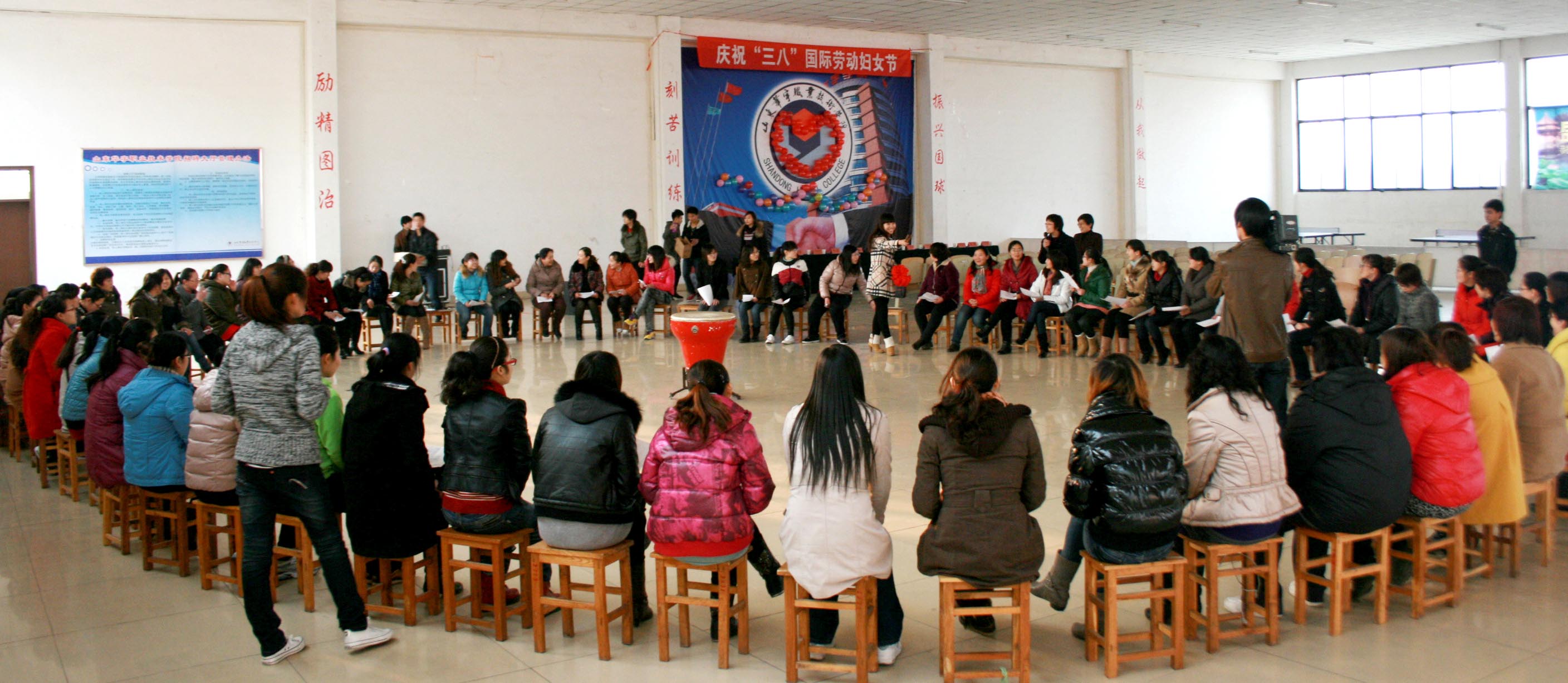 香港免费全年资料六大全