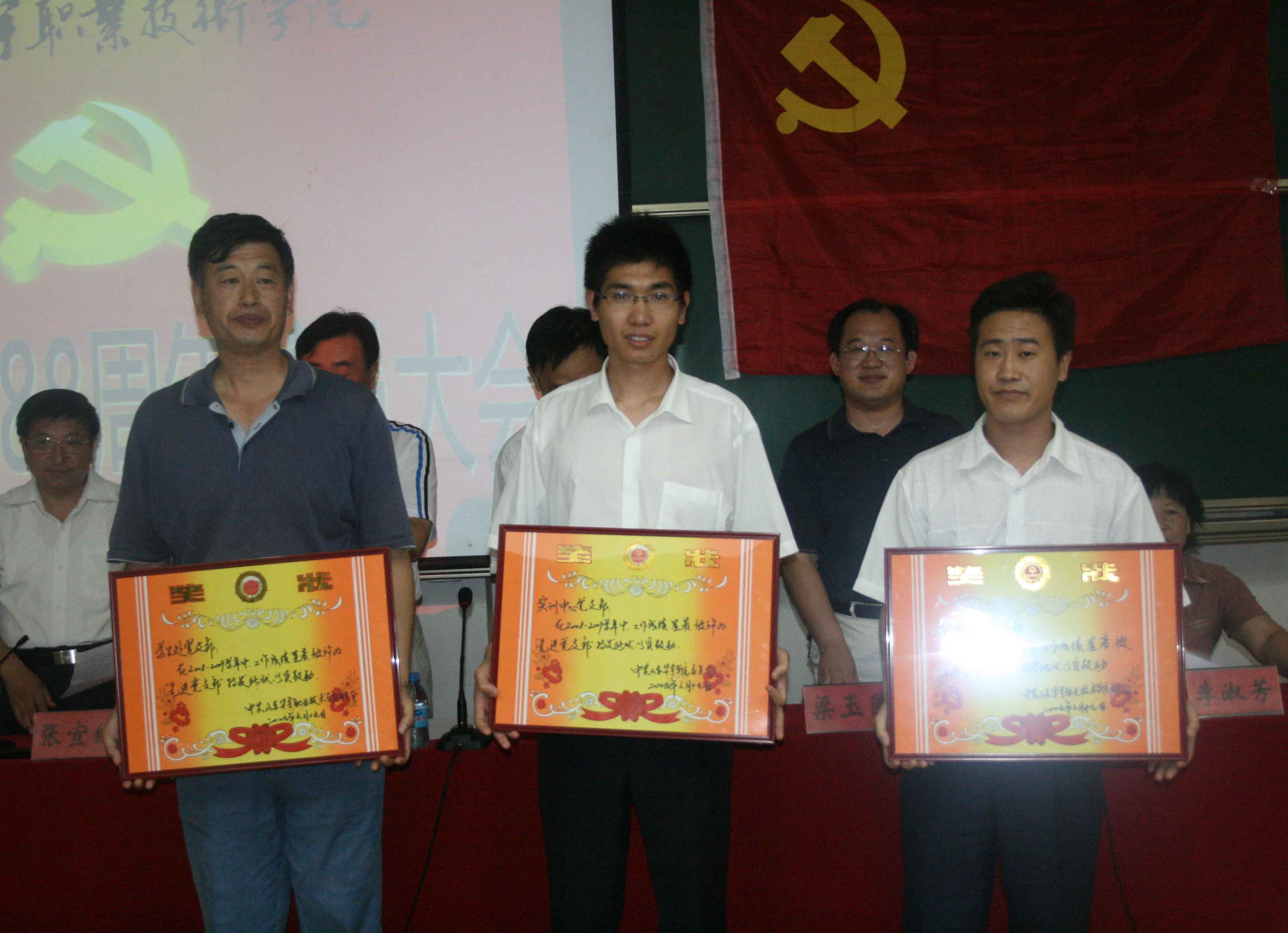 香港免费全年资料六大全