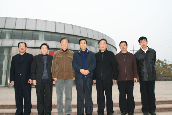 香港免费全年资料六大全