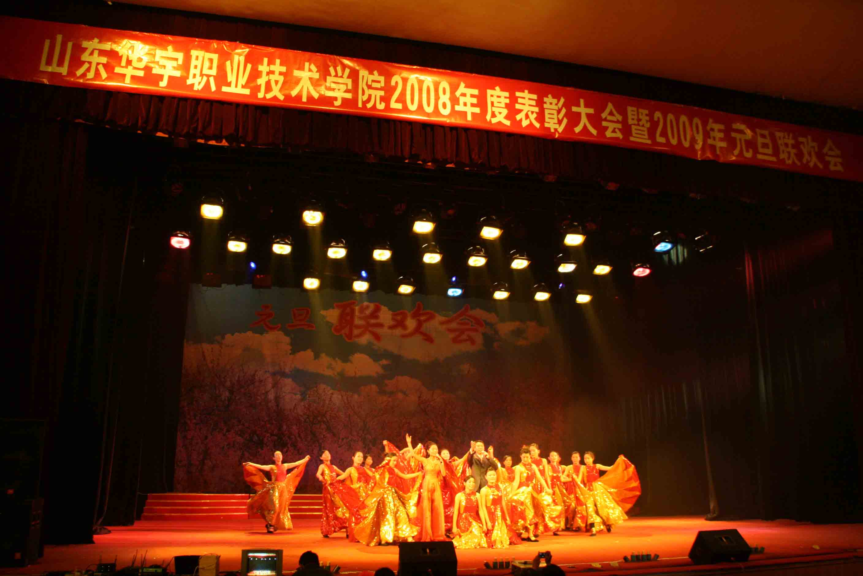 香港免费全年资料六大全