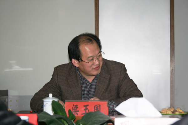 香港免费全年资料六大全