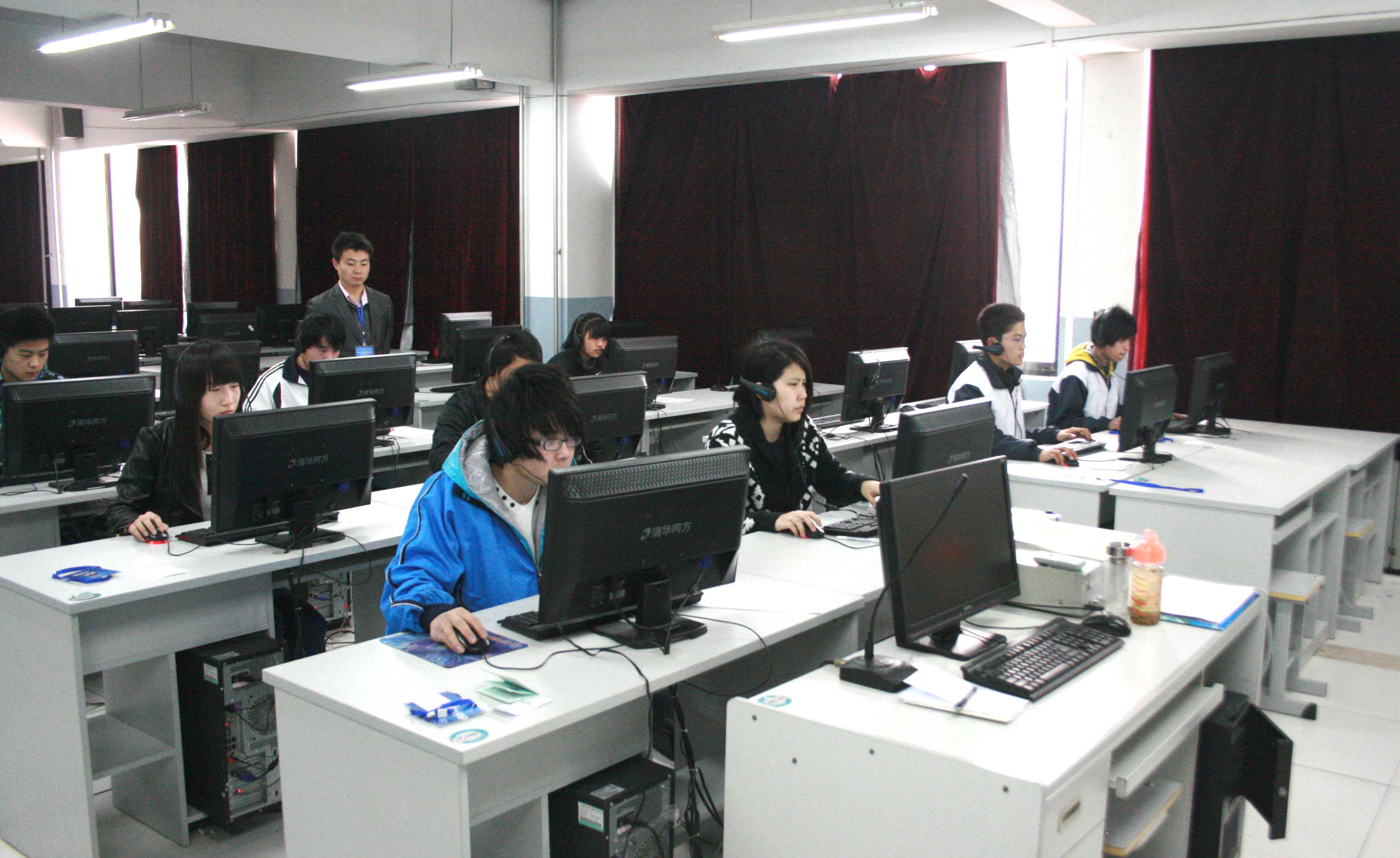 香港免费全年资料六大全