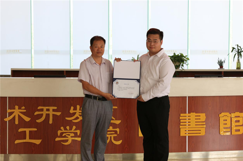 香港免费全年资料六大全