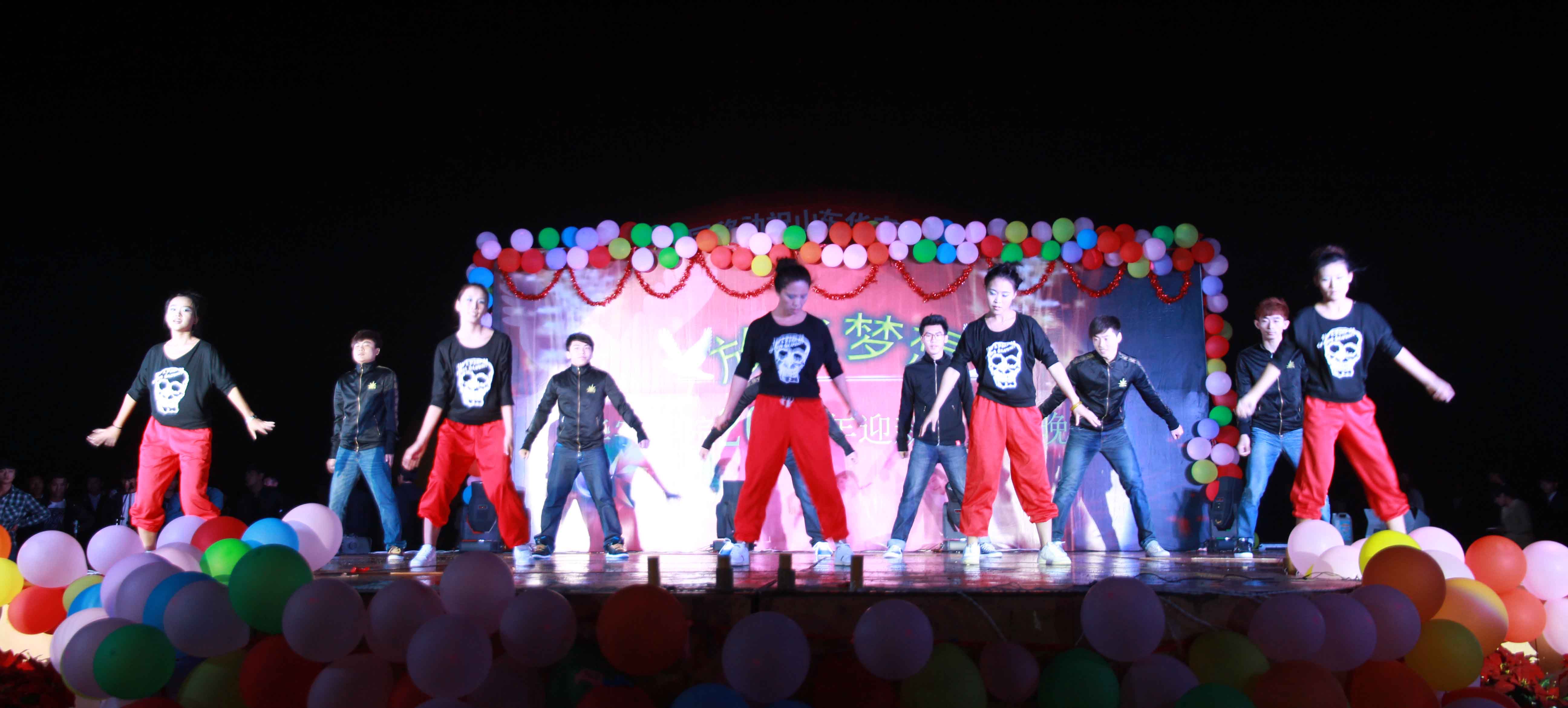 香港免费全年资料六大全