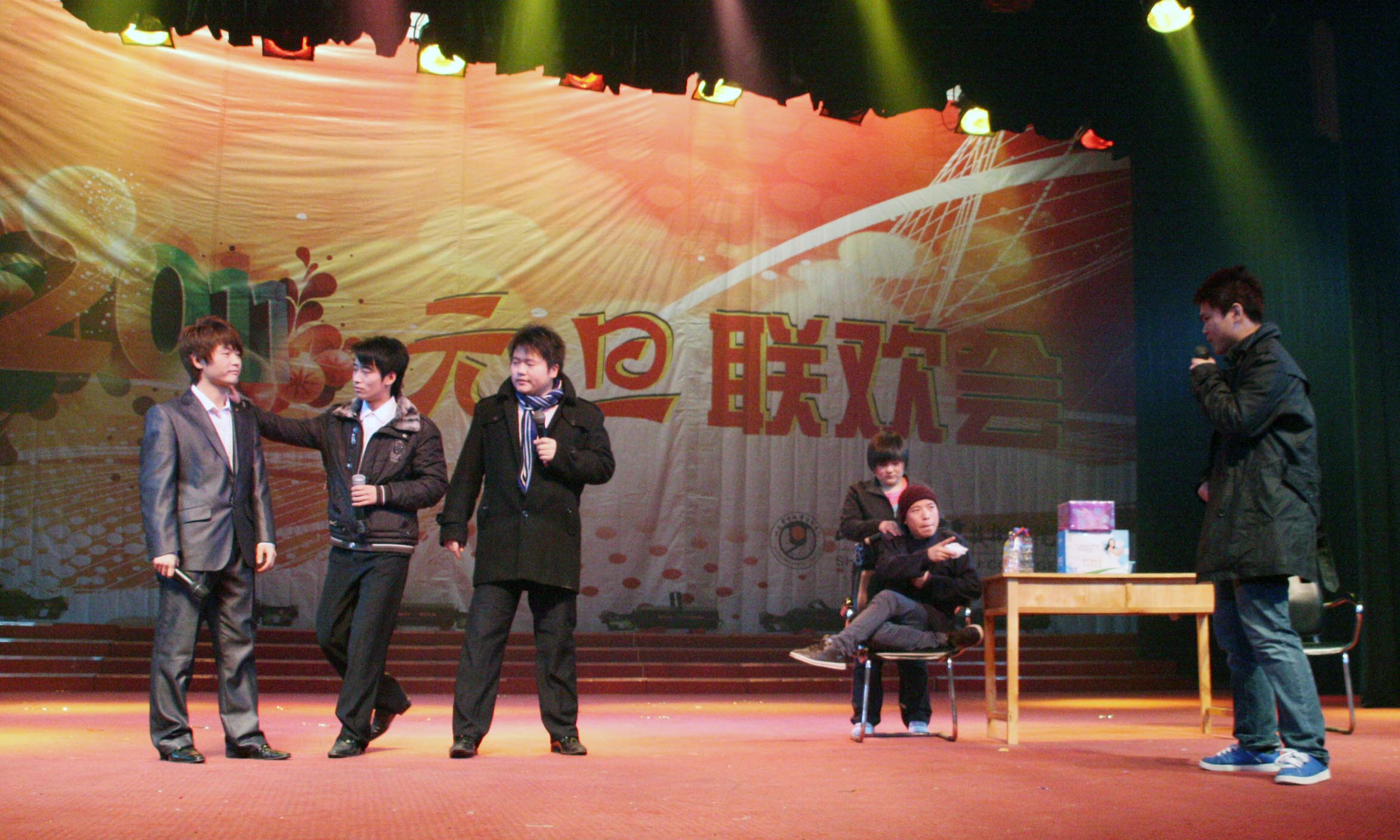 香港免费全年资料六大全