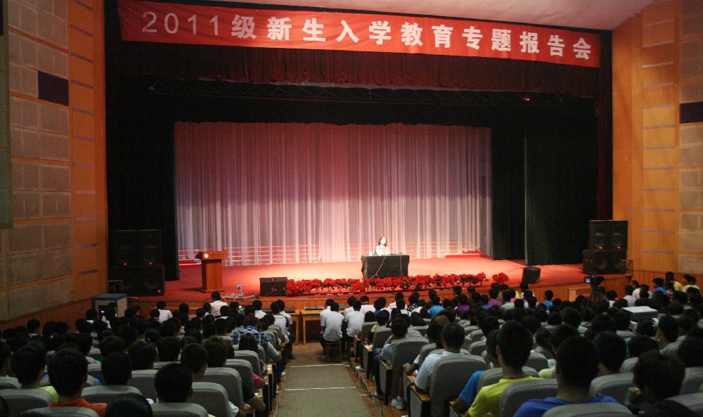 香港免费全年资料六大全