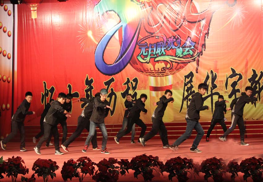 香港免费全年资料六大全