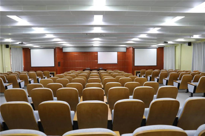 香港免费全年资料六大全