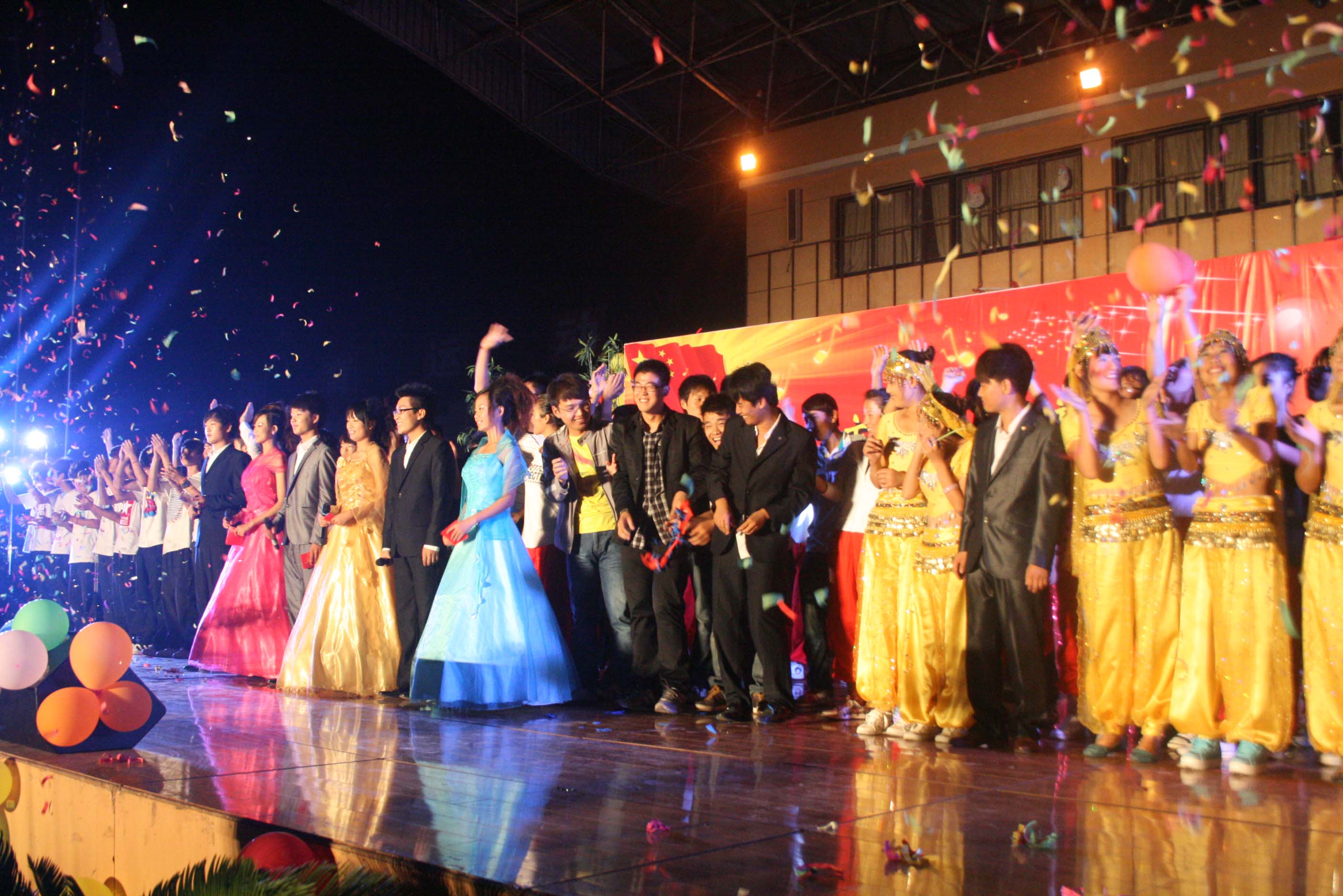 香港免费全年资料六大全