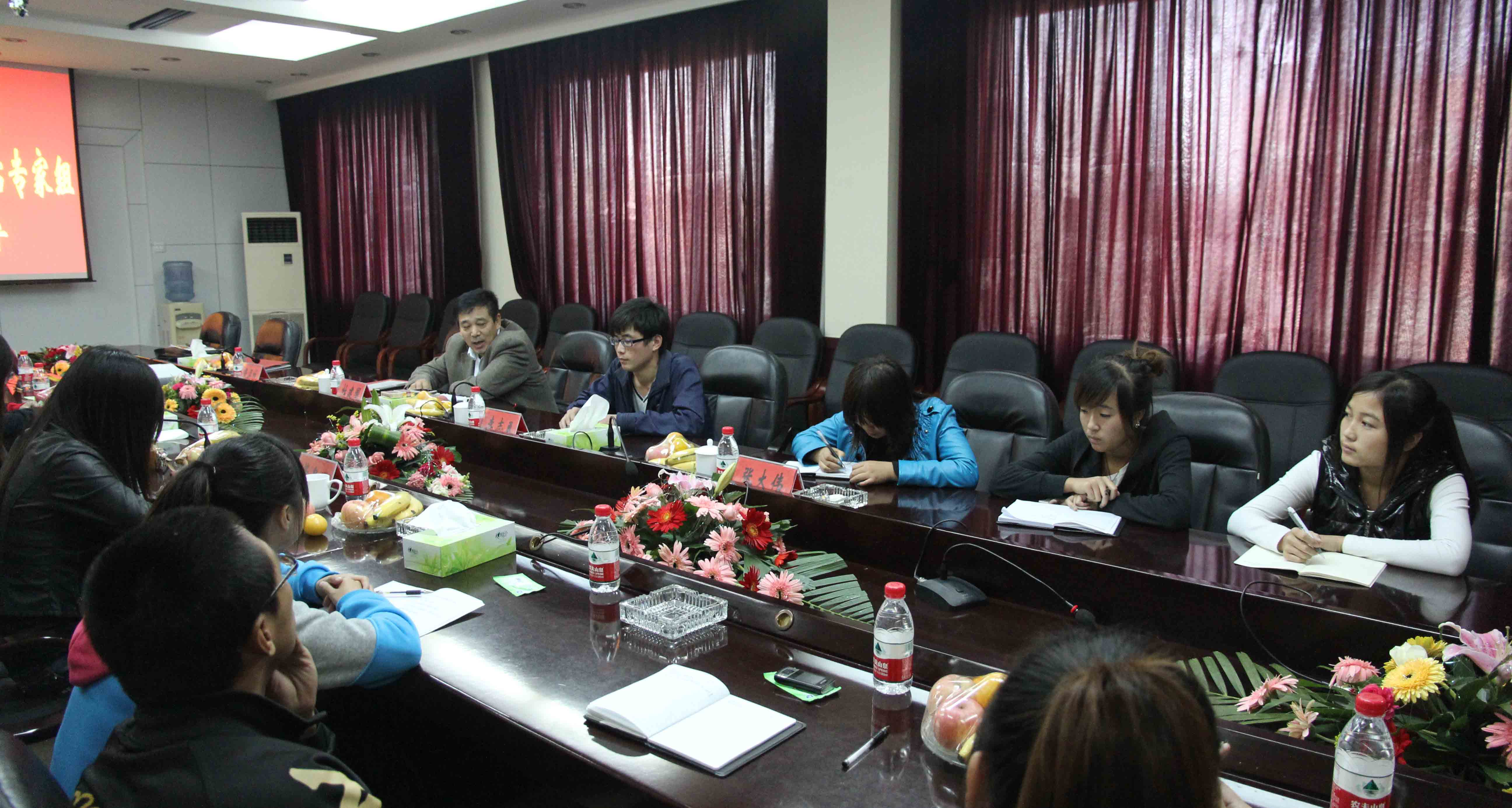 香港免费全年资料六大全