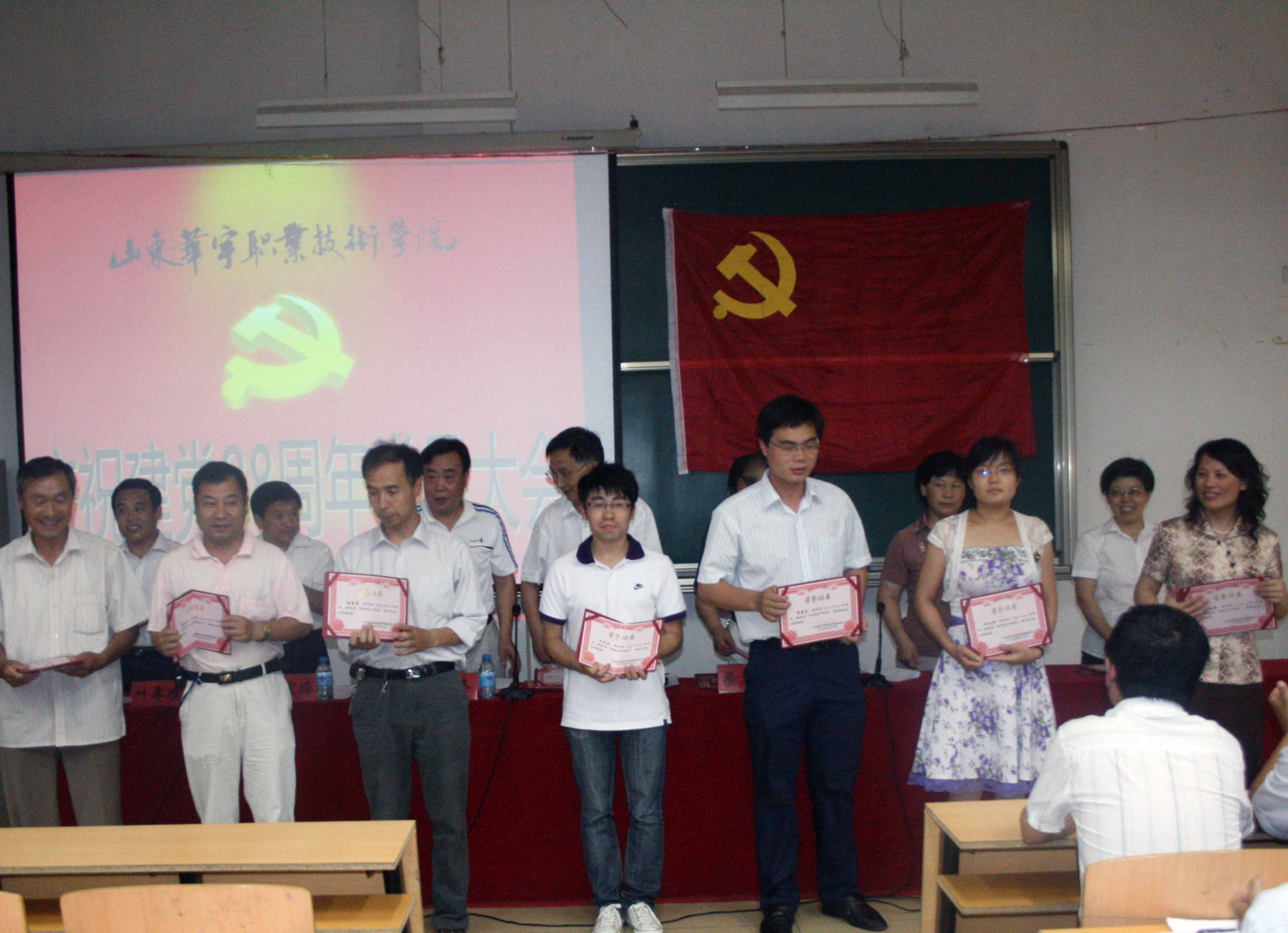 香港免费全年资料六大全