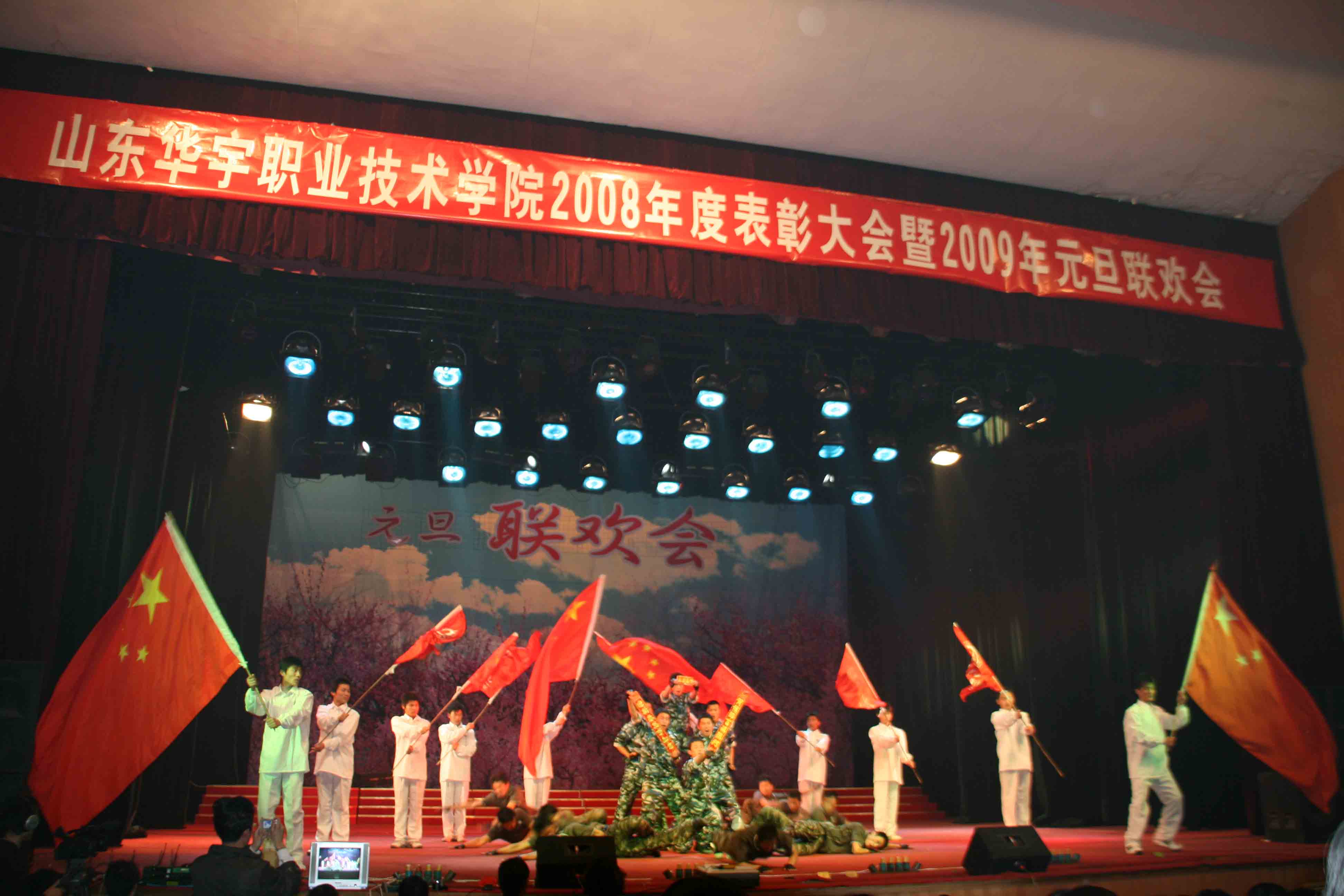 香港免费全年资料六大全