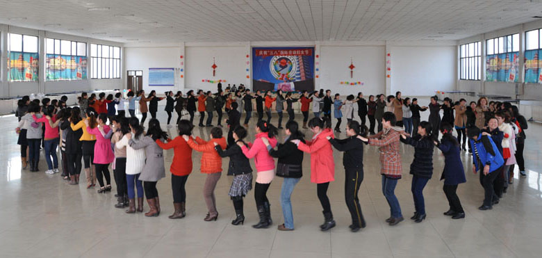 香港免费全年资料六大全