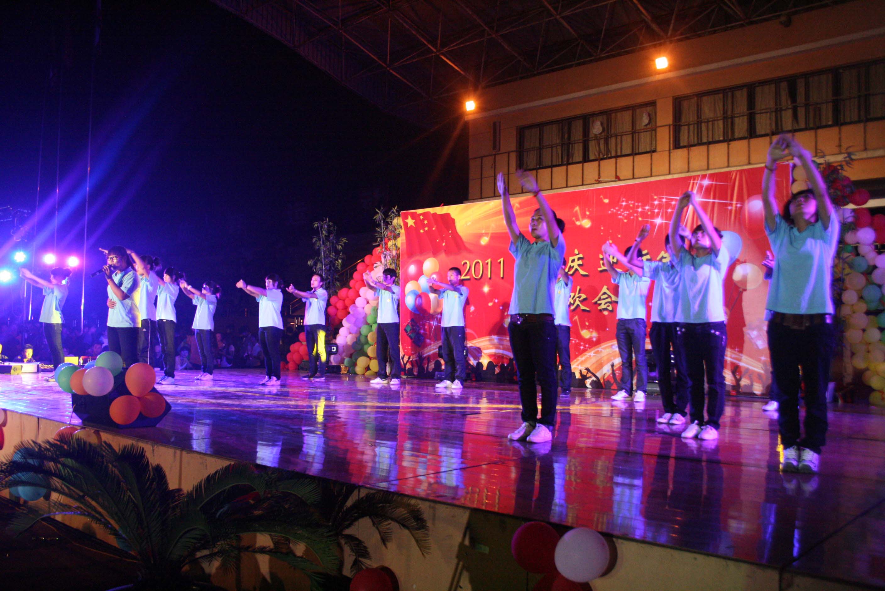 香港免费全年资料六大全