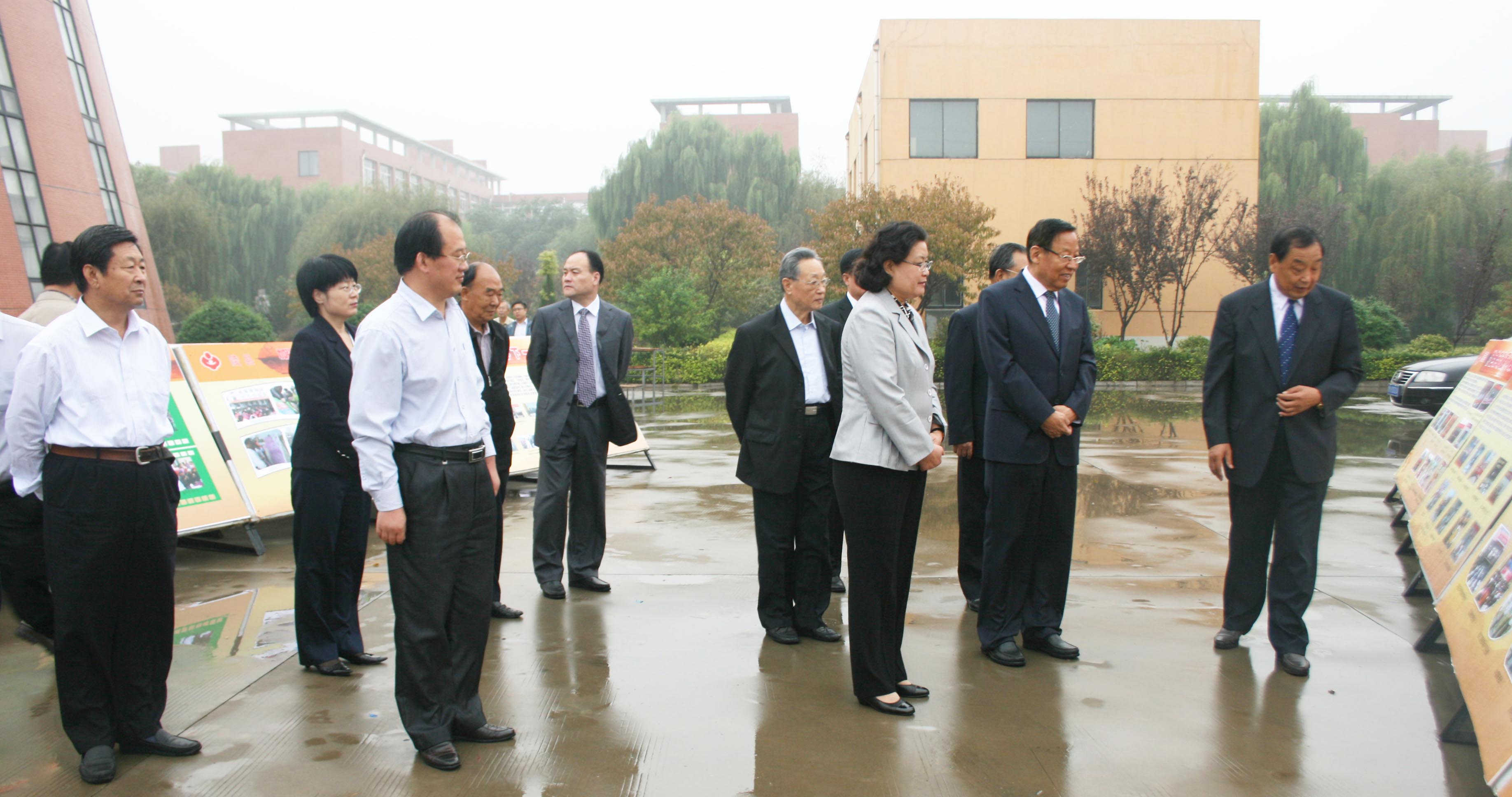 香港免费全年资料六大全